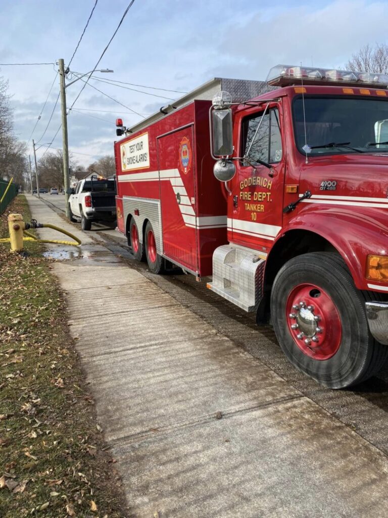 Rotary, Community & Fire Department work together to Setup Outdoor Rink