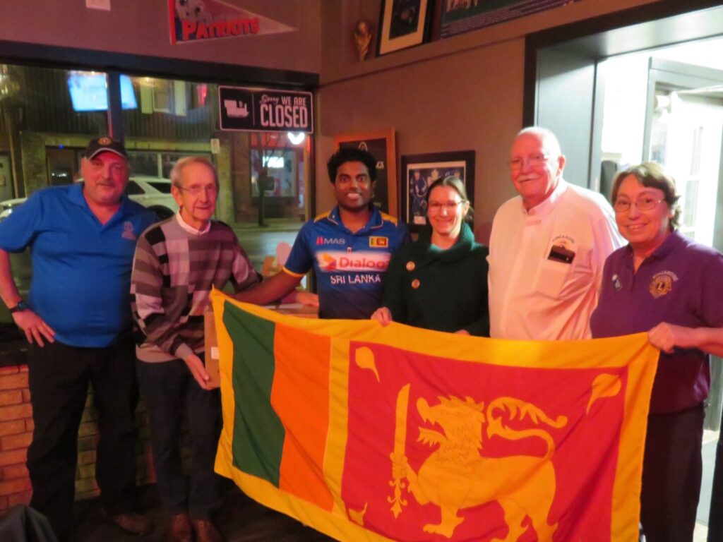 Kincardine Lions Club donate 400 pairs of glasses to Sri Lanka Mission