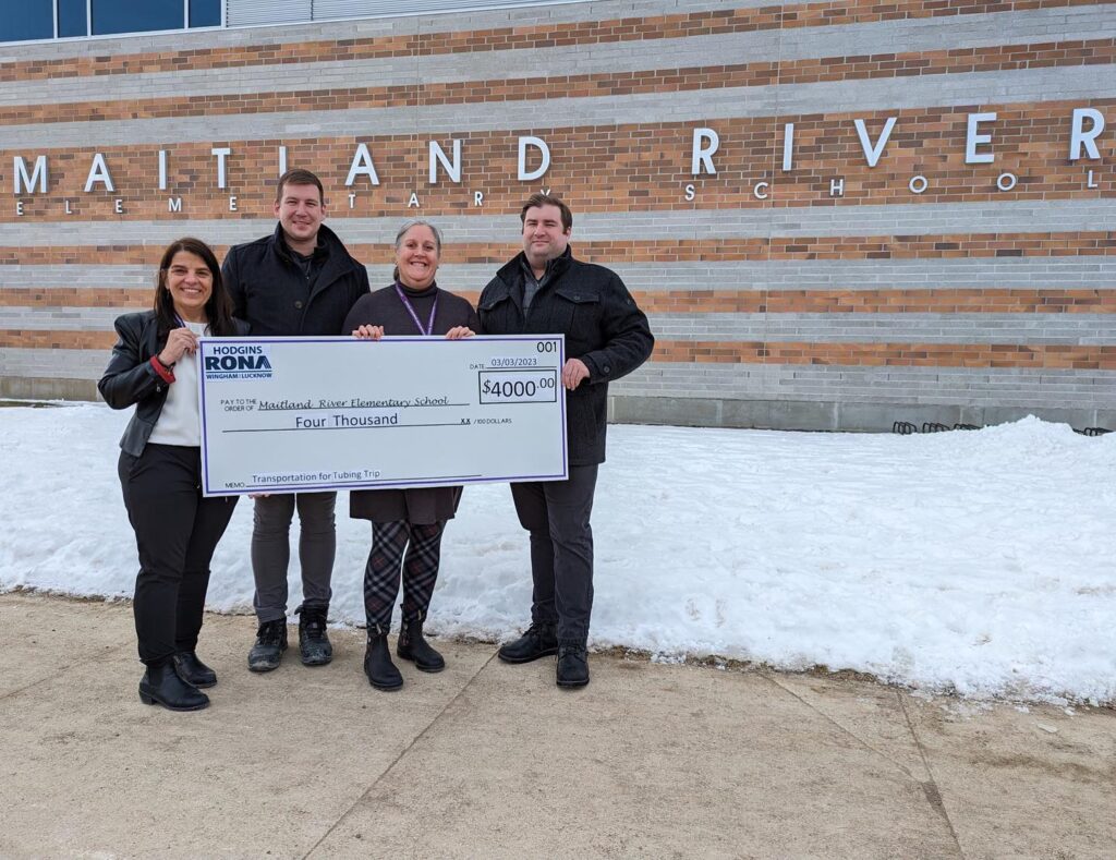 Local Wingham Hodgins Rona donates ,000 towards Transportation of Students to River Valley Winter Tube Slide