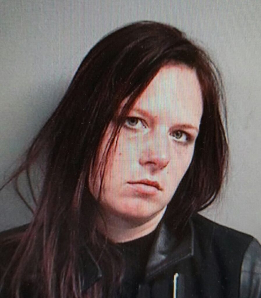 Hanover Police looking for 32-year-old Nakita Nicholls of Owen Sound on Various Charges