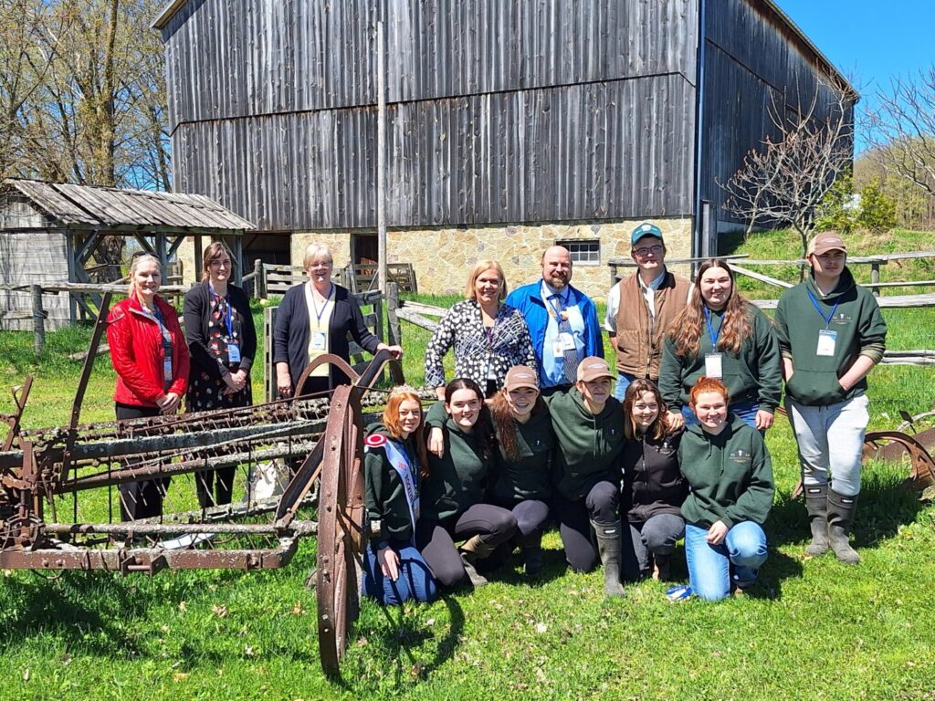 BWDSB Agriculture Program Celebrates New Grey Roots Location