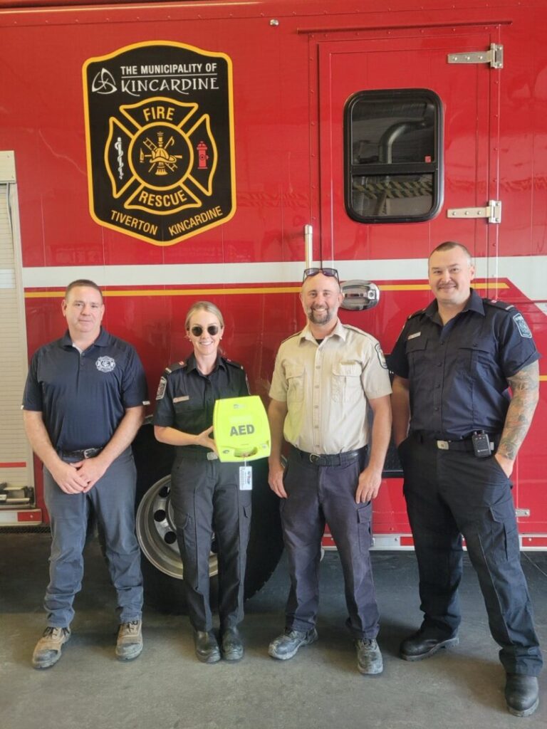 Kincardine Fire Donates AED to Inverhuron Provincial Park