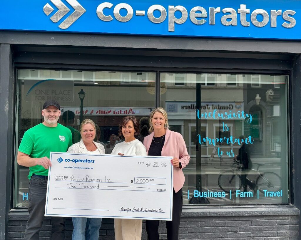 Co-operators Donate 00 to Ripley Reunion