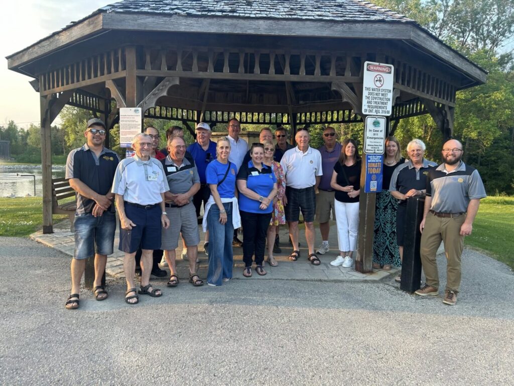 Detzler Family Donates ,000 to Mildmay Rotary Club