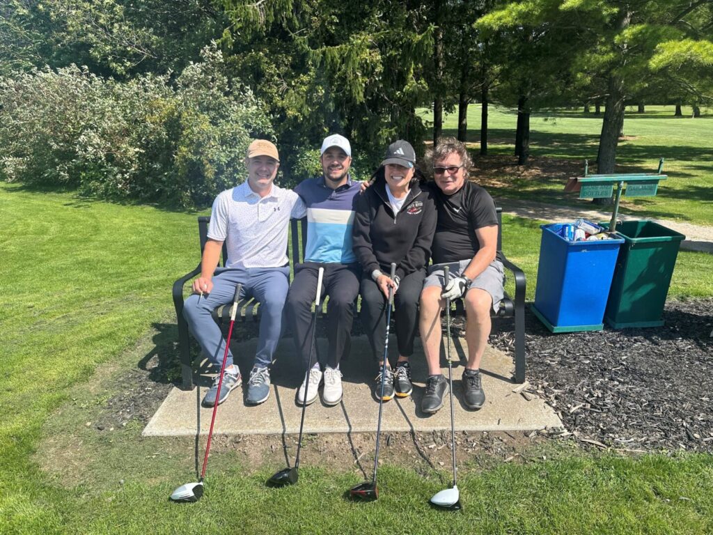 Golf Tournament Hauls in Support for Bayfield Food Bank Relocation Golf Tournament Hauls in Support for Bayfield Food Bank Relocation