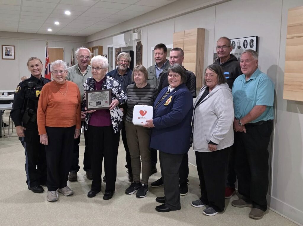 228th Defibrillator Donation Made by Dave Mounsey Fund 228th Defibrillator Donation Made by Dave Mounsey Fund