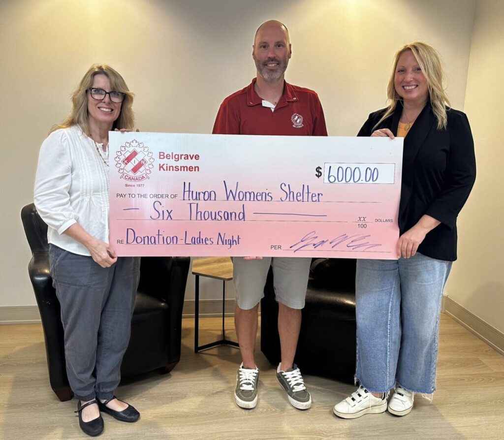 Belgrave Kinsmen Donate ,000 Off Ladies Night Success
