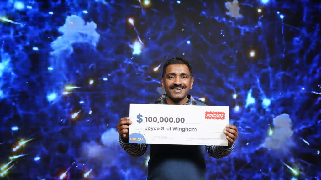 Wingham Construction Worker Wins 0,000 in OLG Lotto Game