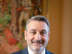 Ontario Looking at Cellphone Ban in Schools and Restricting Social Media