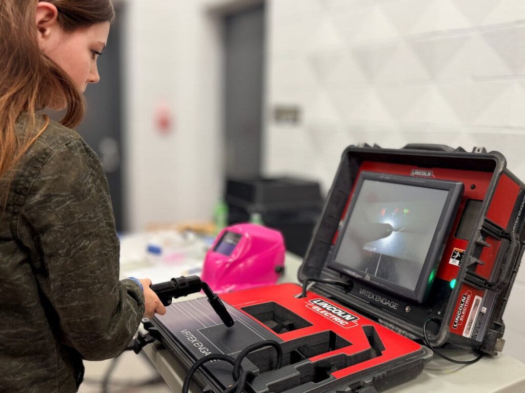 Built to Lead Event Aims to Inspire Young Women Towards Skilled Trades Built to Lead Event Aims to Inspire Young Women Towards Skilled Trades